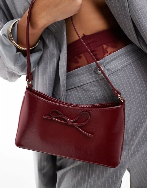 90s shoulder bag with bow in burgundy