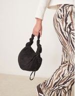 ruched 2in1 sling bag in back