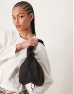 ruched 2in1 sling bag in back