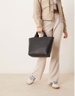 mini tote bag in black